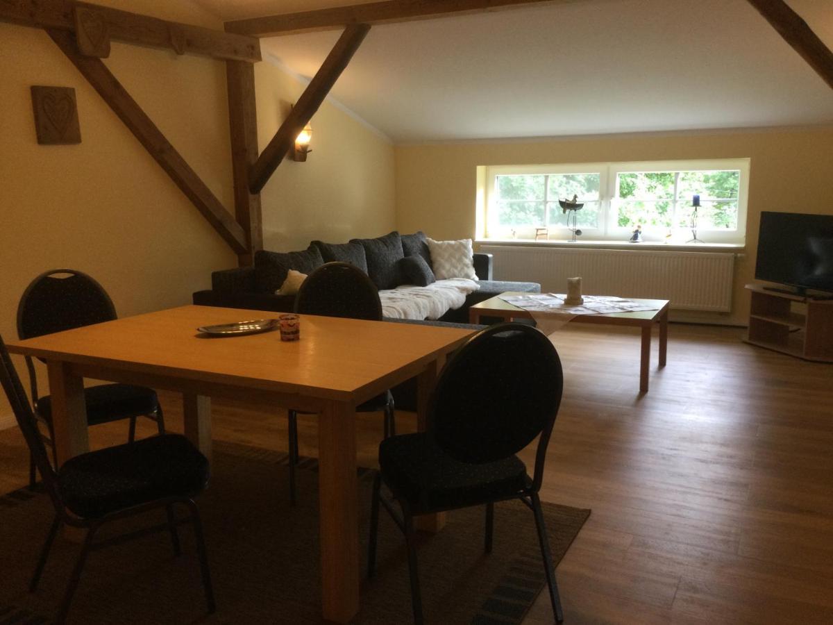 Ferienwohnung Weideglueck Osten Buitenkant foto